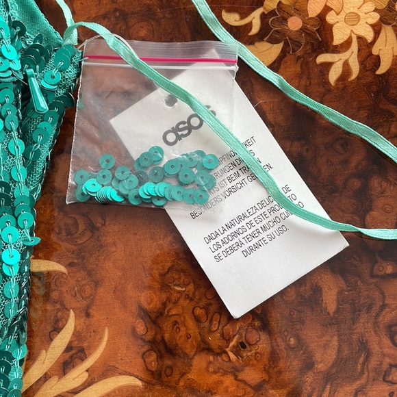 ASOS green one shoulder sequin dress sz6 NWT - Picture 4 of 6